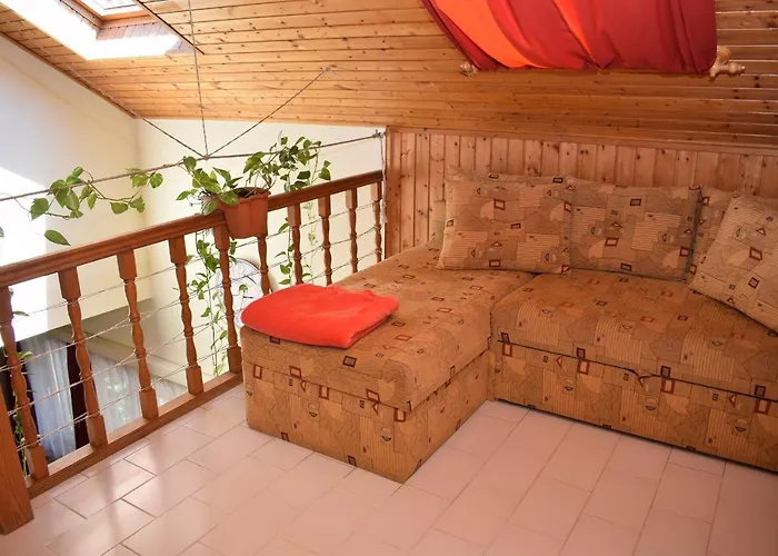 Schmidt Nyaralo 펜션 Fonyód